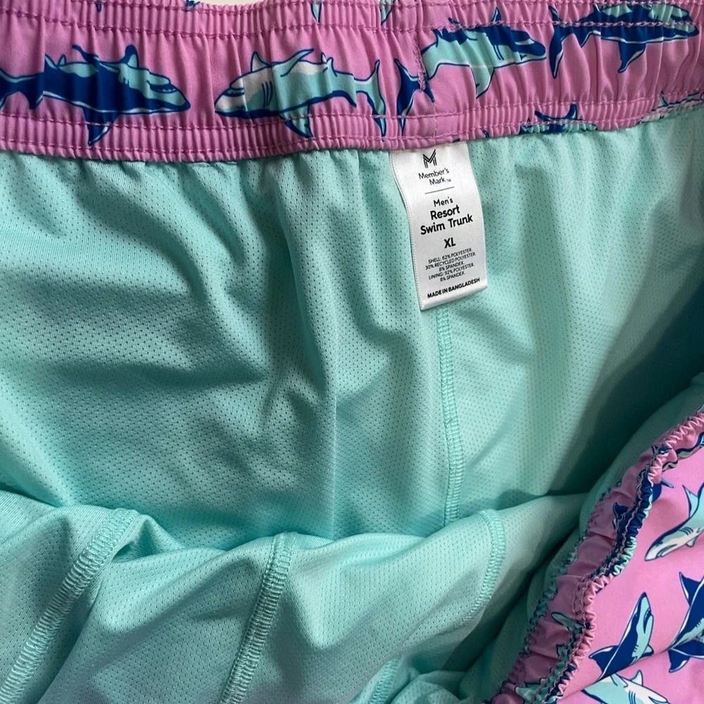 Men's resort swim trunk four-way stretch quick dry shark print zip pocket size L